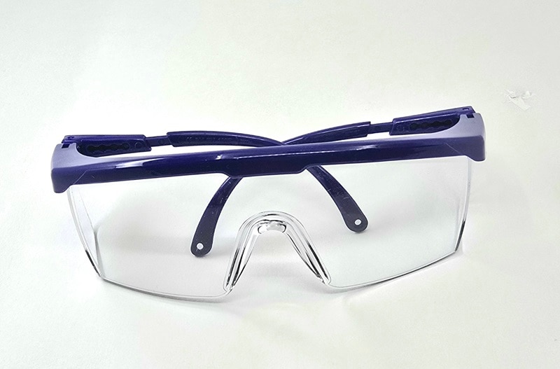 Adjustable Wrap Around Goggles (Blue)