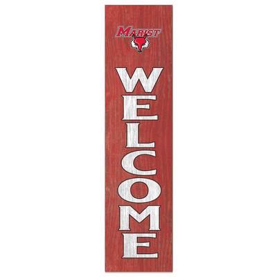 Marist College Leaning "Welcome" Sign