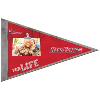 Marist College Pennant Clip It