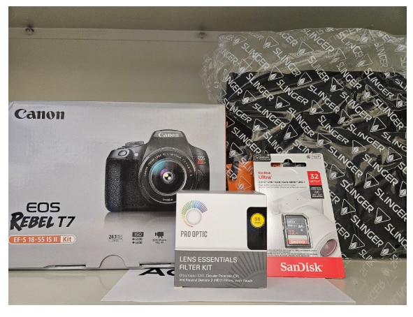 Canon EOS Rebel T7 PKG