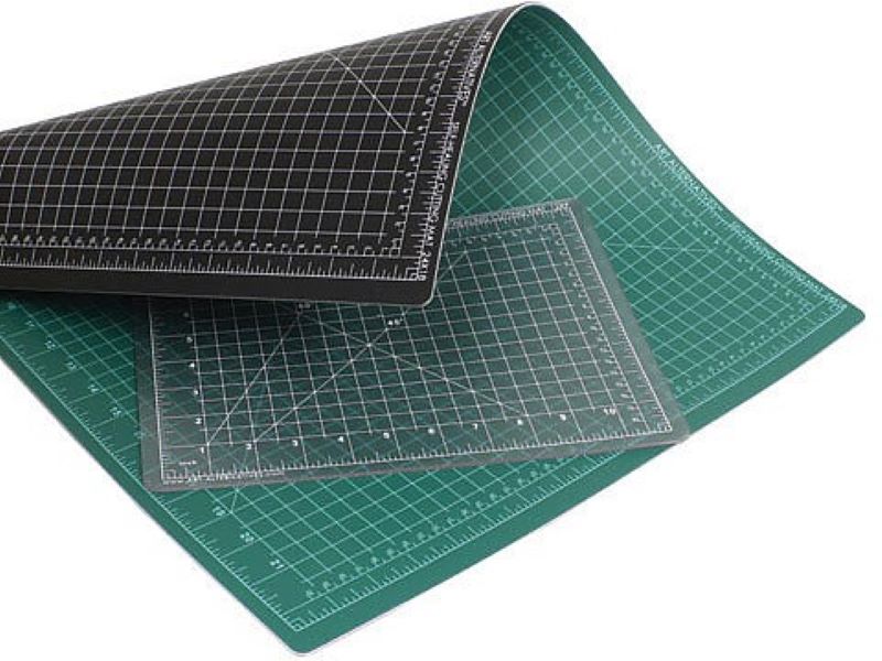 Art Alternatives Self-Healing Cutting Mat, 9" x 12", Double-Sided