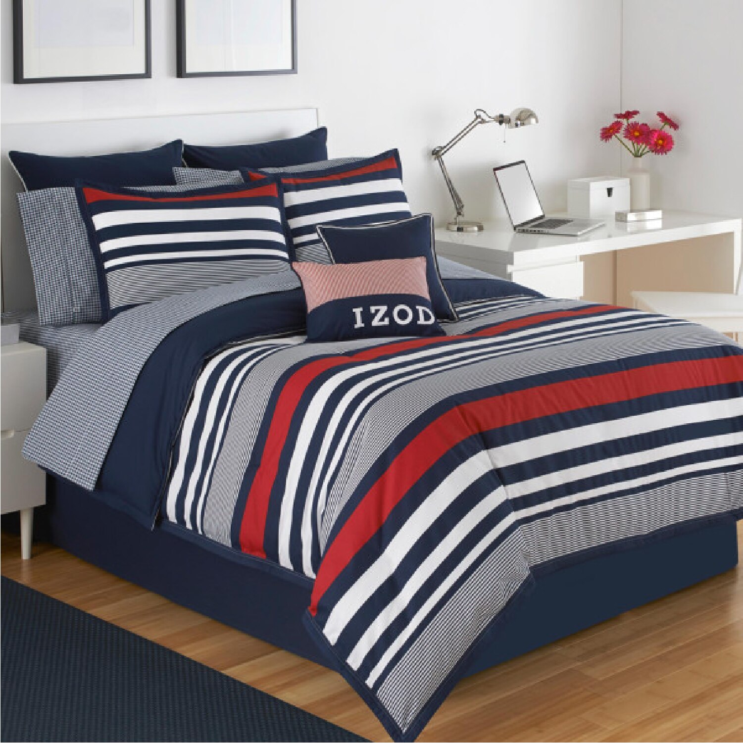 IZOD Varsity Stripe King Comforter Set