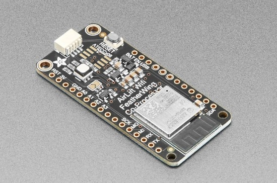 Adafruit AirLift FeatherWing – ESP32 WiFi Co-Processor